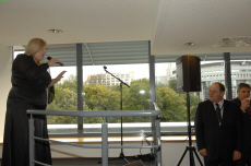 Barokka singing.JPG (425257 bytes)