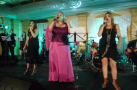 DSC_0716.JPG (75277 bytes)