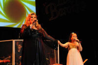 LABAROKKA&JADEVELLA.JPG (77153 bytes)